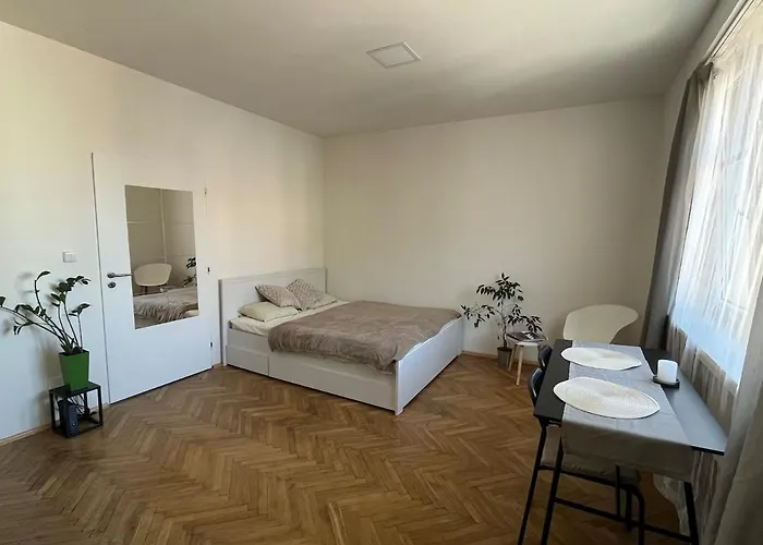 Podoli Appartement *