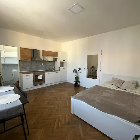 Podoli * Praga